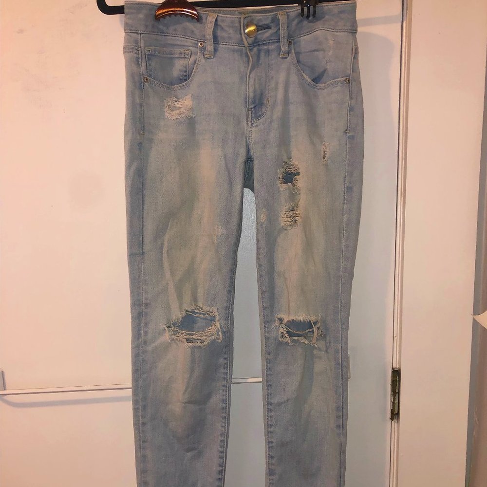 American Eagle Super Stretch Blue Washed Skinny Jeans